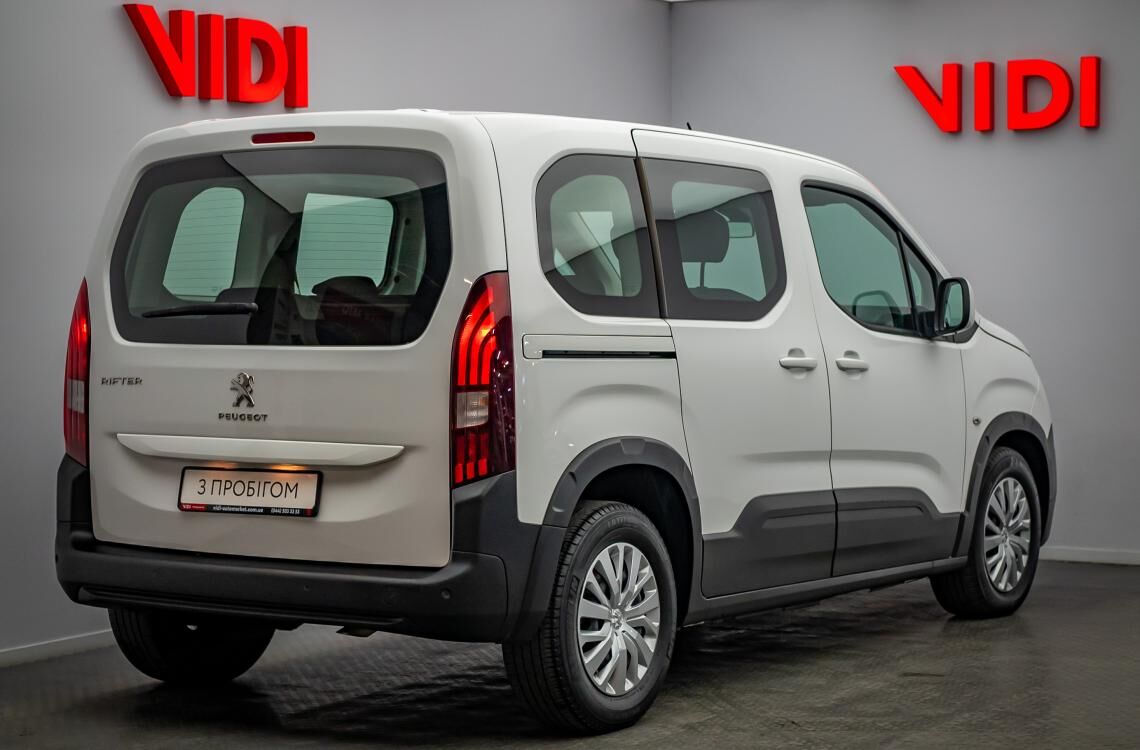 peugeot picture
