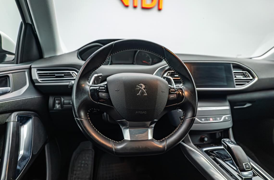 peugeot picture
