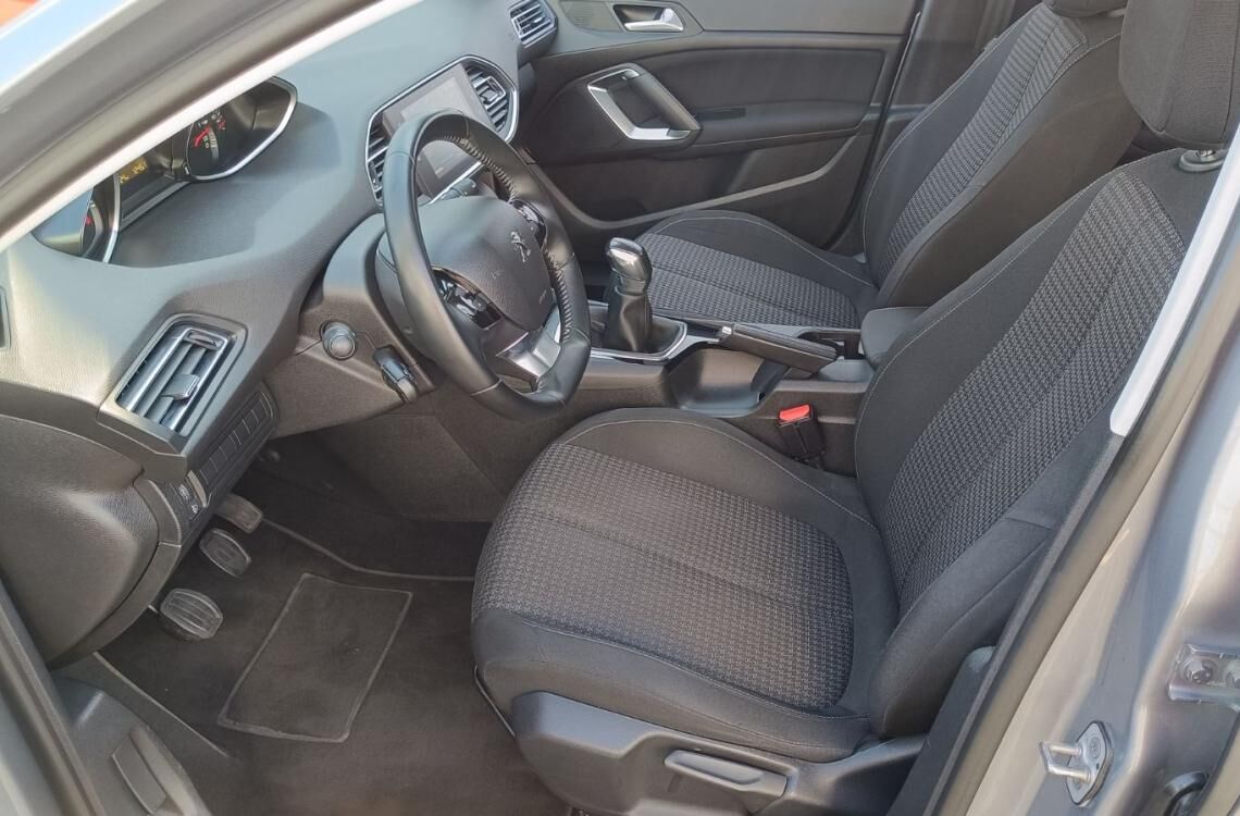 peugeot picture