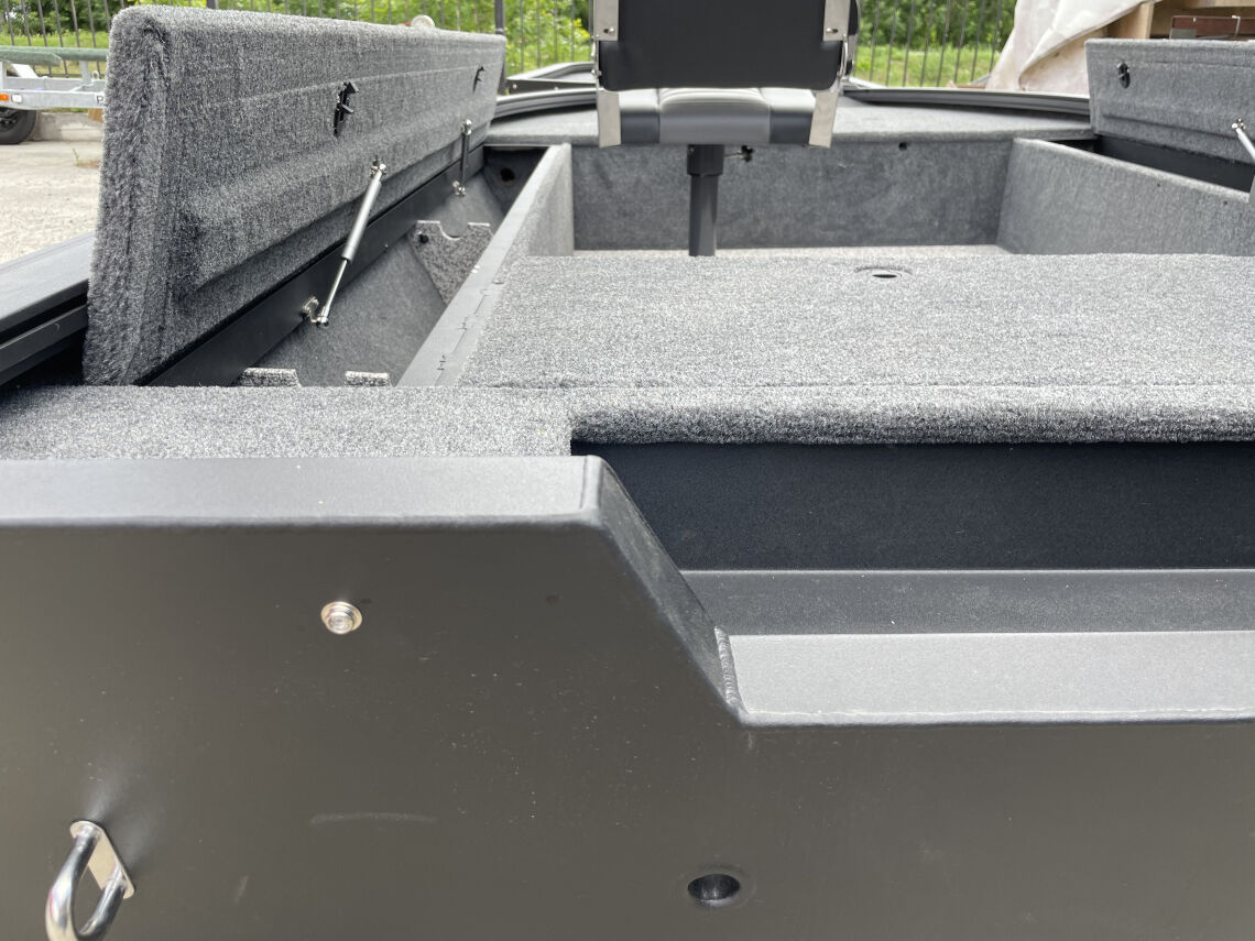 Powerboat 420 Tiller