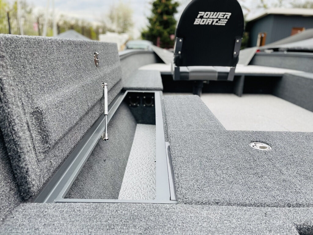 Powerboat 520 Tiller