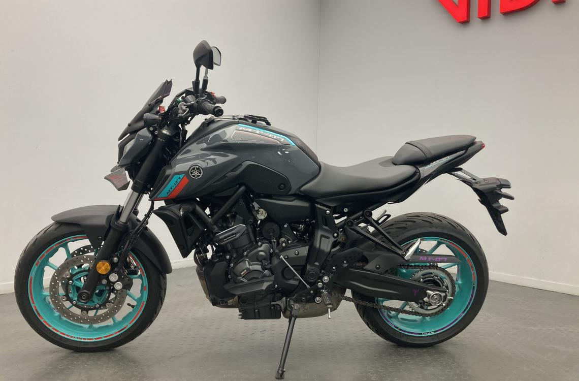 Yamaha MT-07