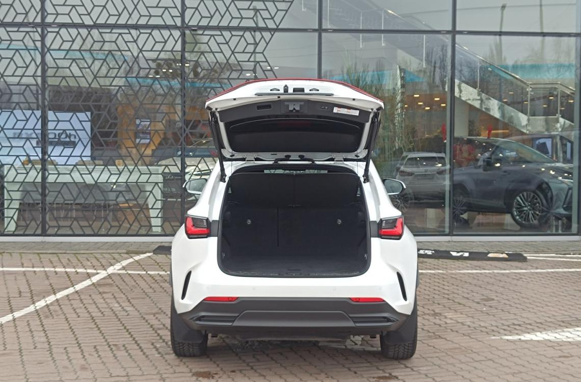 Придбати Lexus NX200