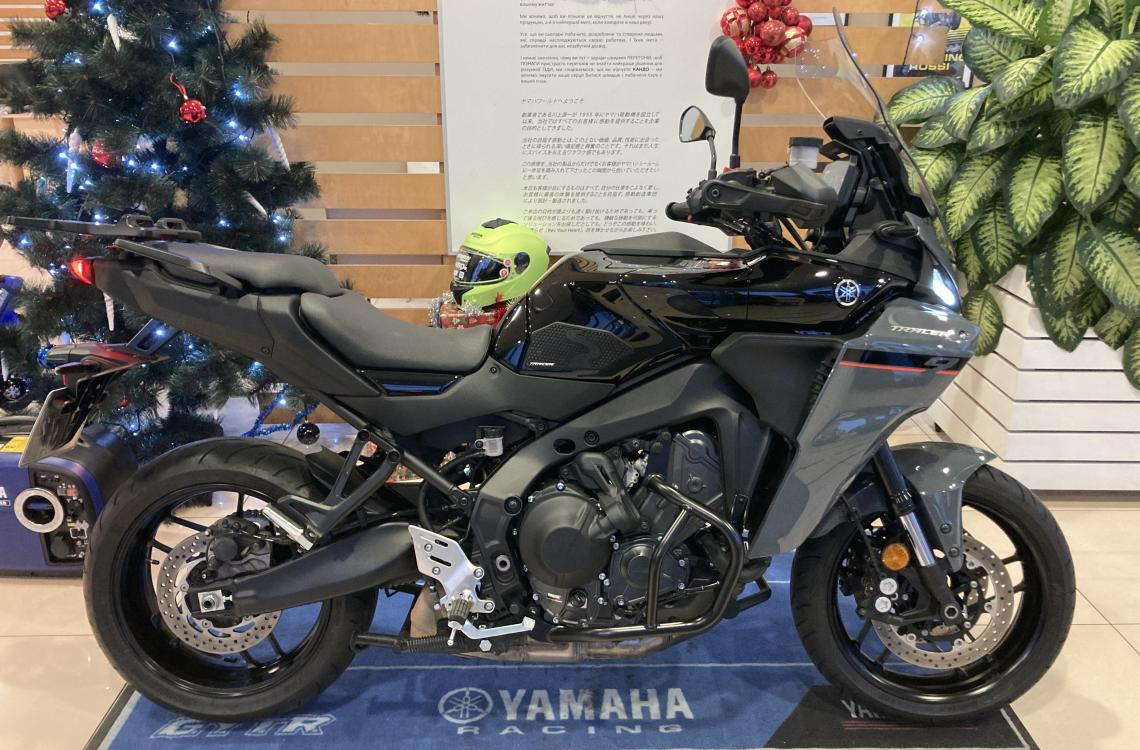 Yamaha Tracer 9 Y-AMT