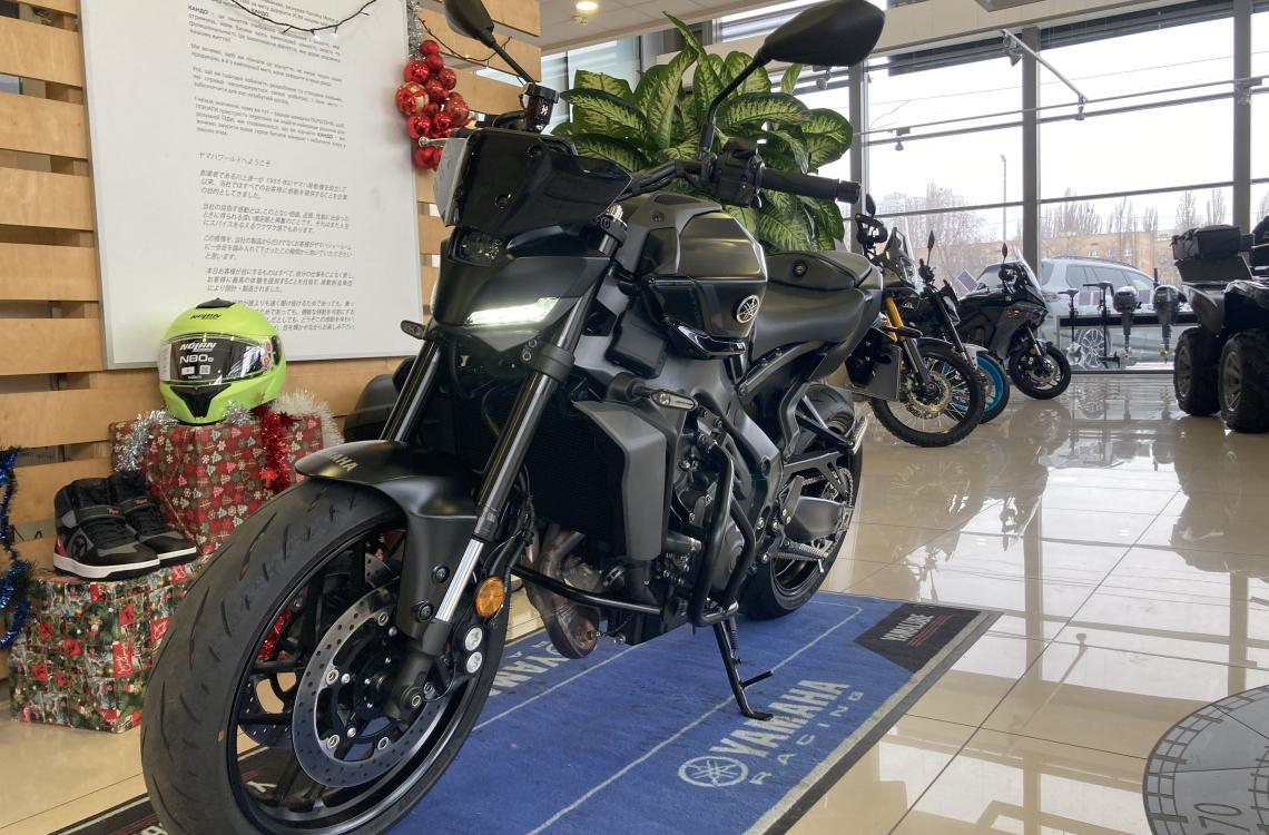 Yamaha MT-09 Y-AMT