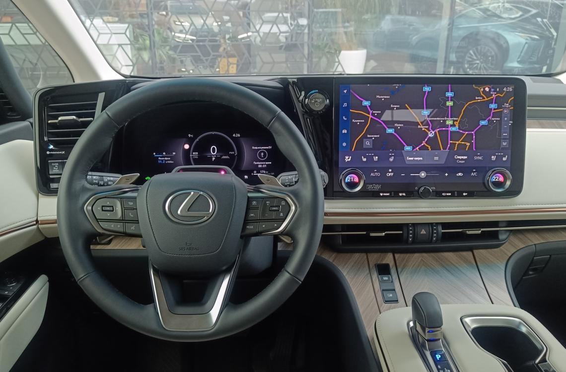 Купить Lexus LM 350h