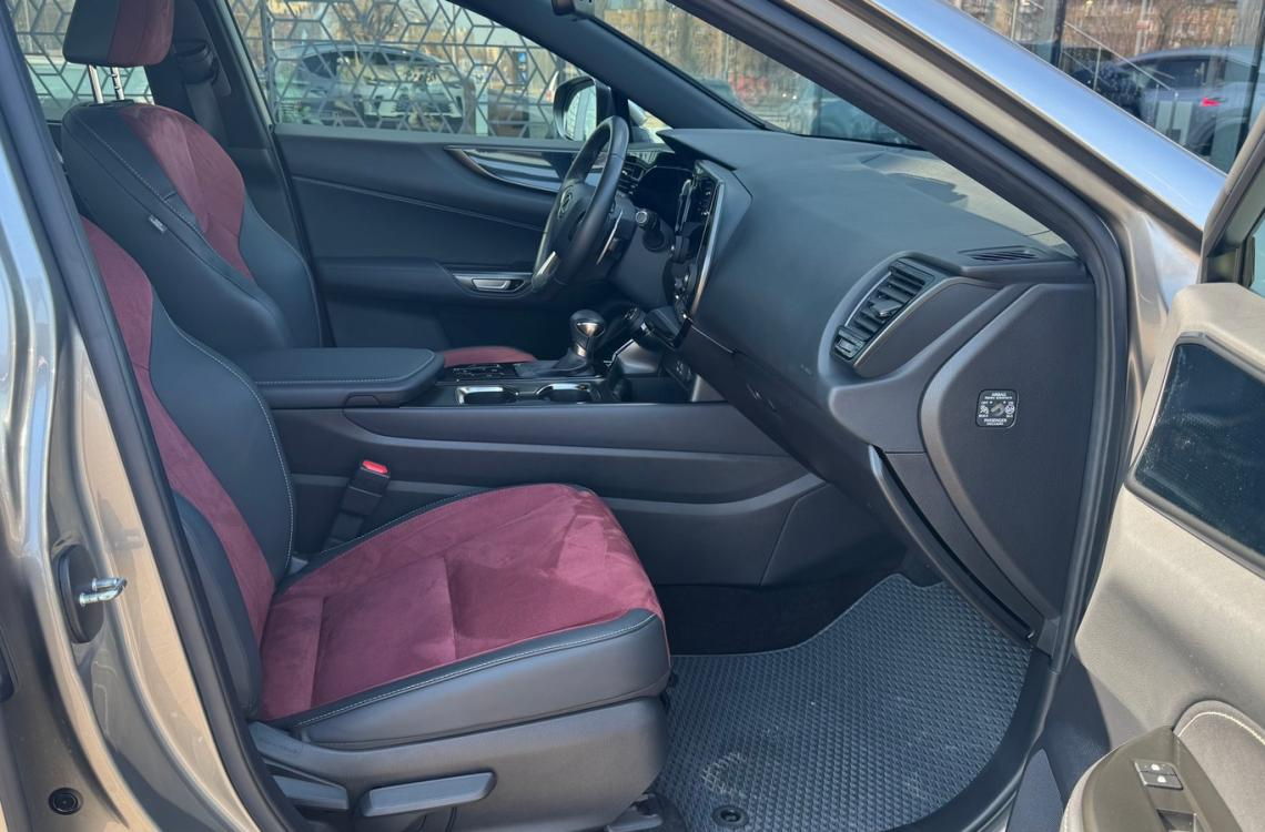 Купить Lexus NX200