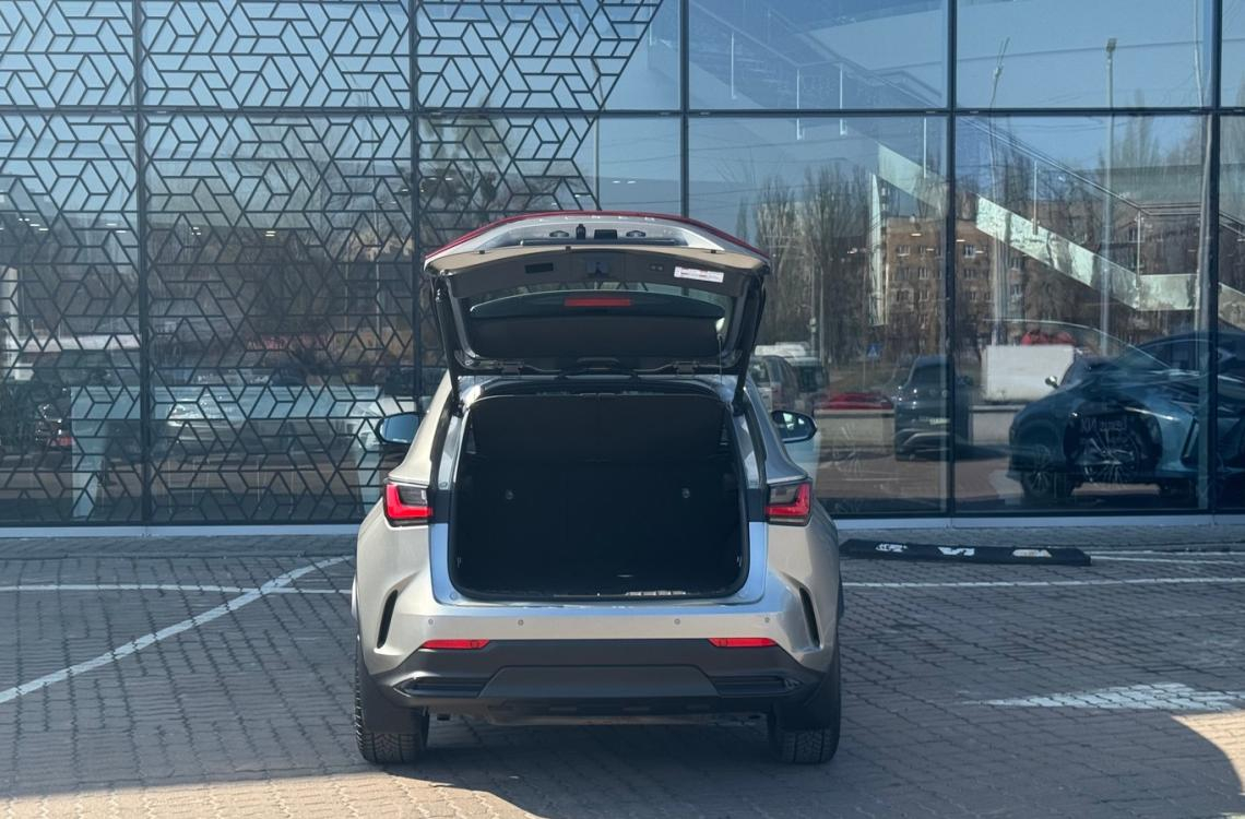 Купить Lexus NX200