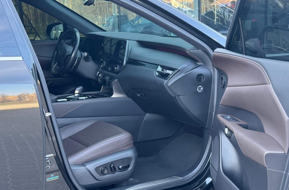 Придбати Lexus RX350