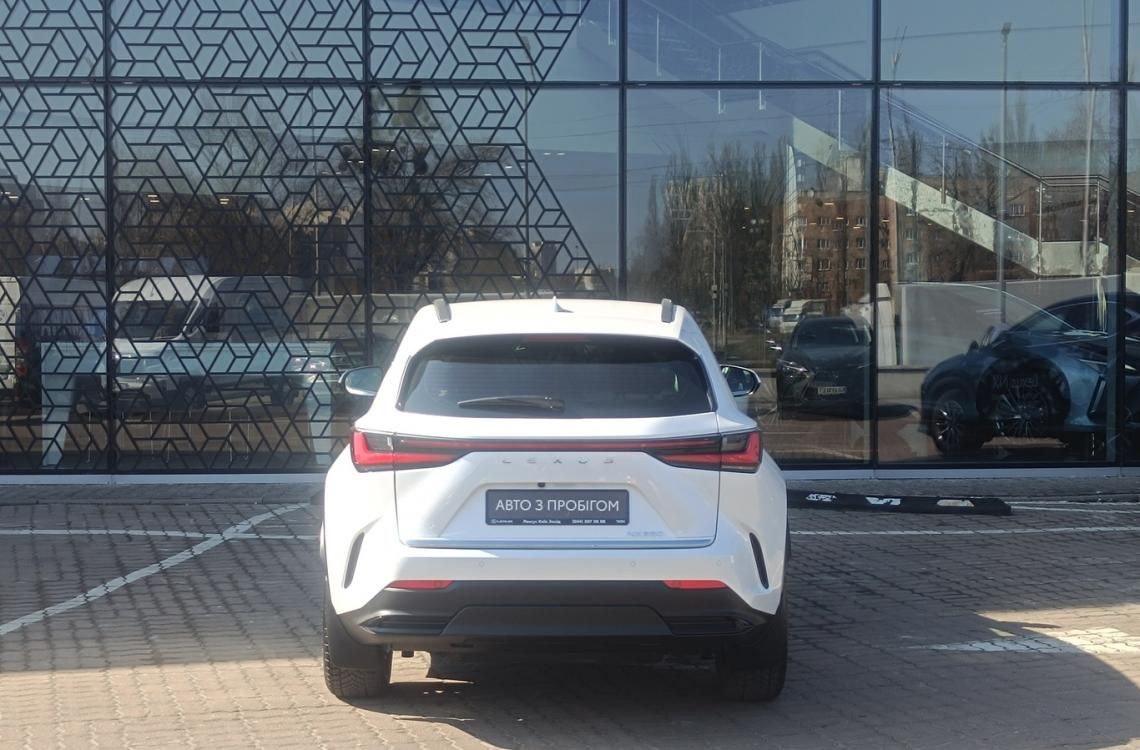 Купить Lexus NX250