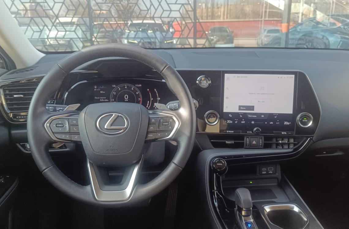 Купить Lexus NX250