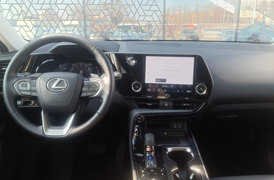 Купить Lexus NX250