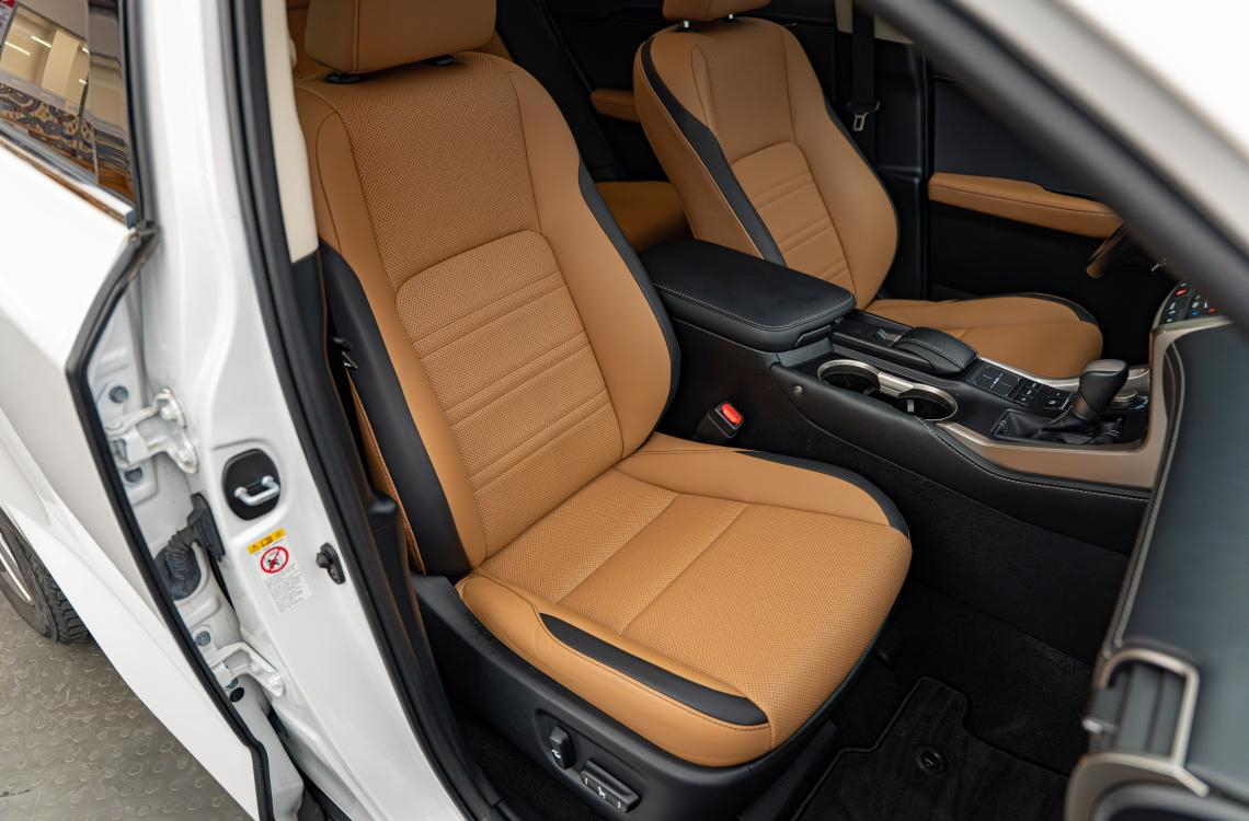 Придбати Lexus NX