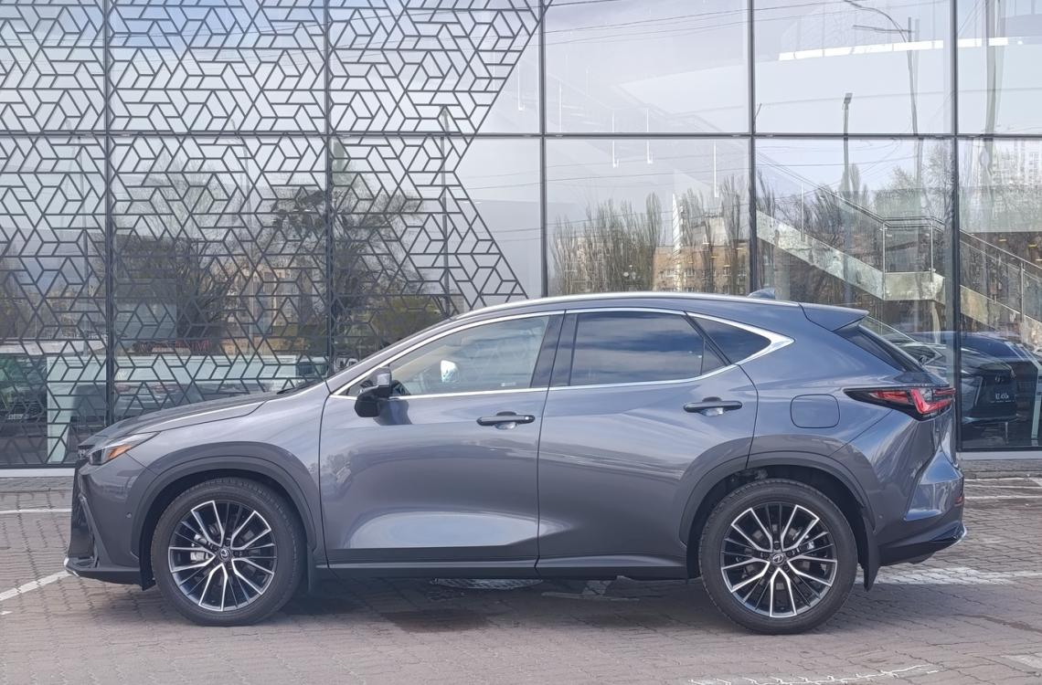 Купить Lexus NX450h Plug-in