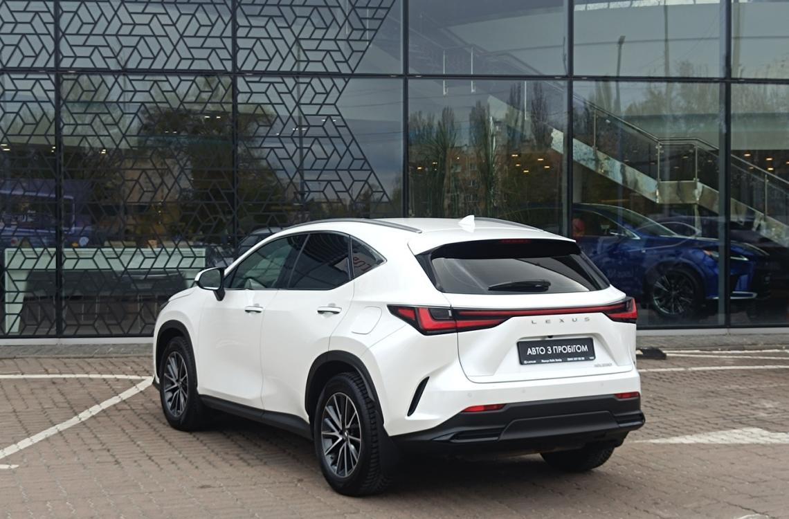 Купить Lexus NX250