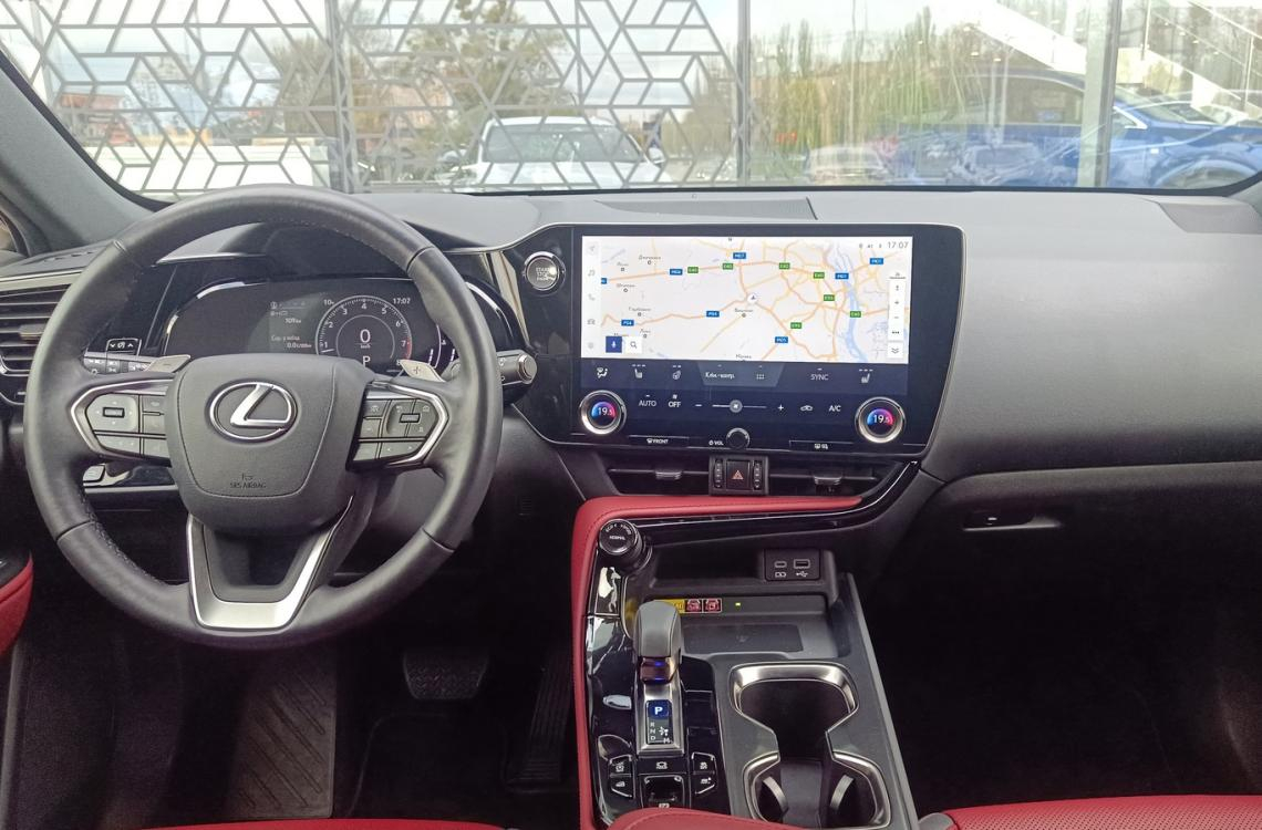 Купить Lexus NX250