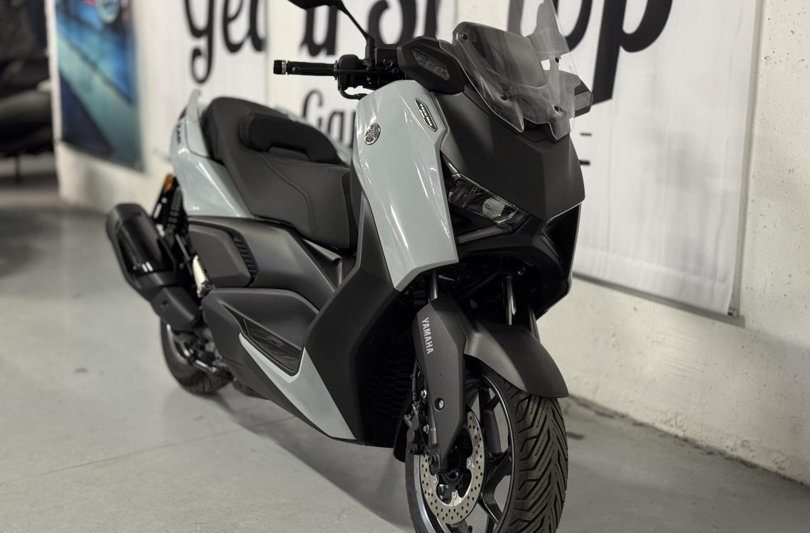 Yamaha XMAX 300 Tech MAX