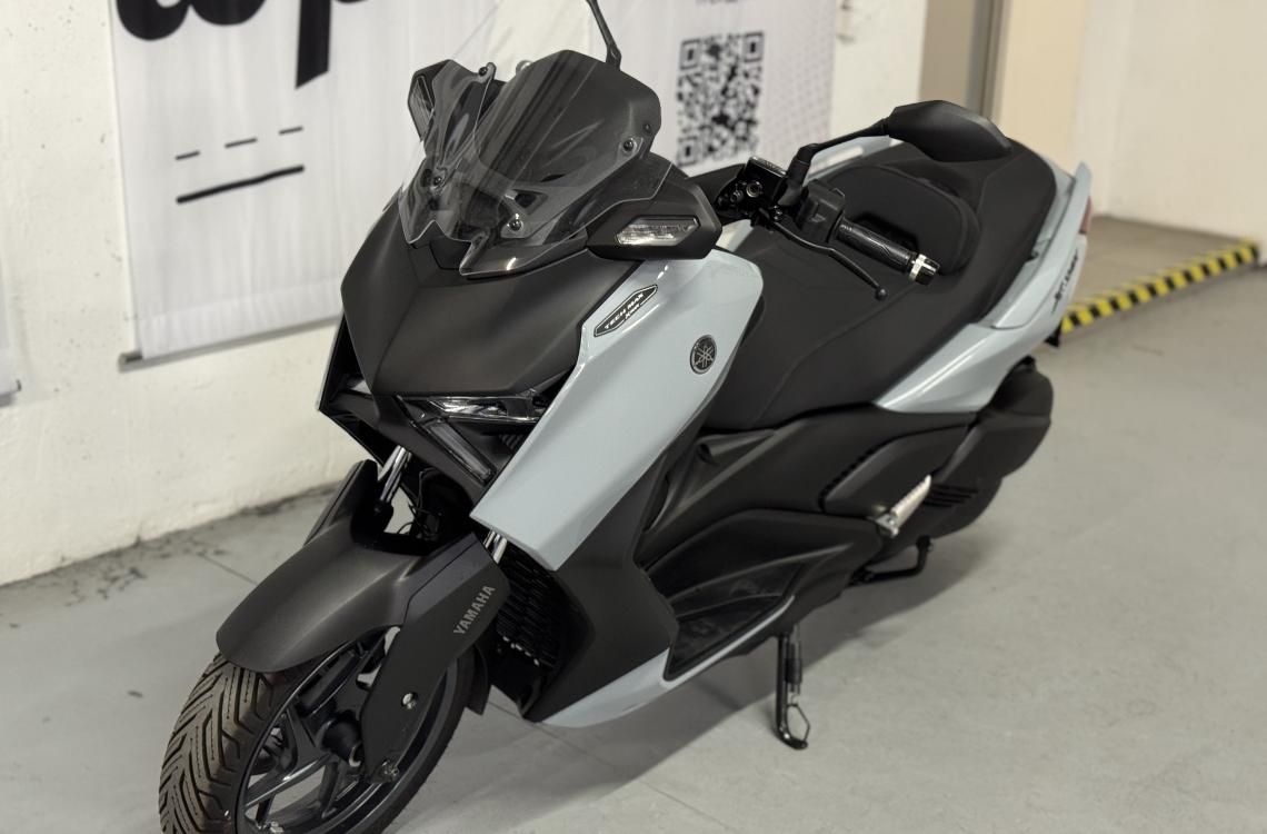Yamaha XMAX 300 Tech MAX