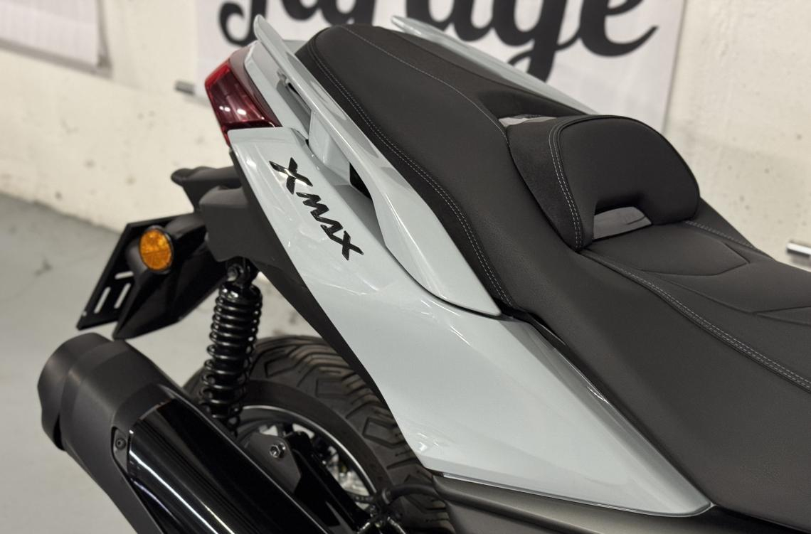 Yamaha XMAX 300 Tech MAX