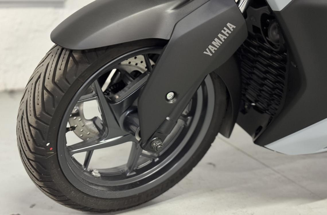 Yamaha XMAX 300 Tech MAX