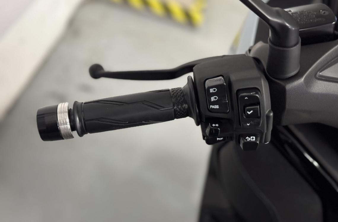 Yamaha XMAX 300 Tech MAX