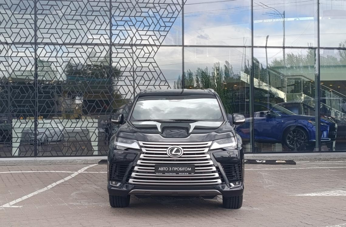 Купить Lexus LX