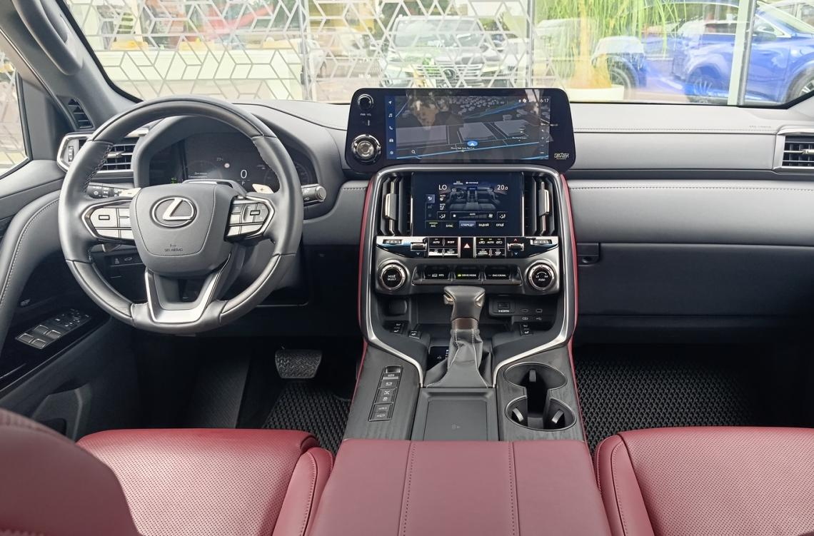Купить Lexus LX