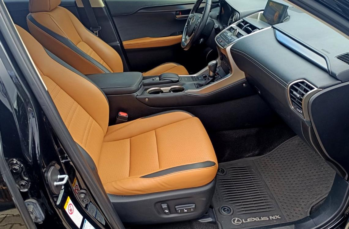 Придбати Lexus NX 200