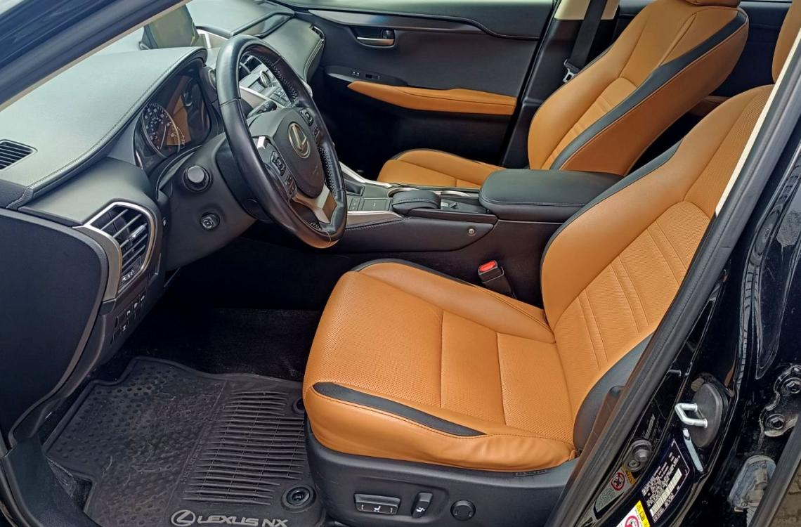 Придбати Lexus NX 200