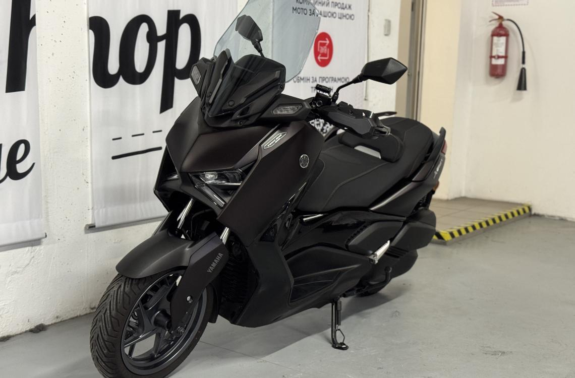 Yamaha XMAX 300 Tech MAX