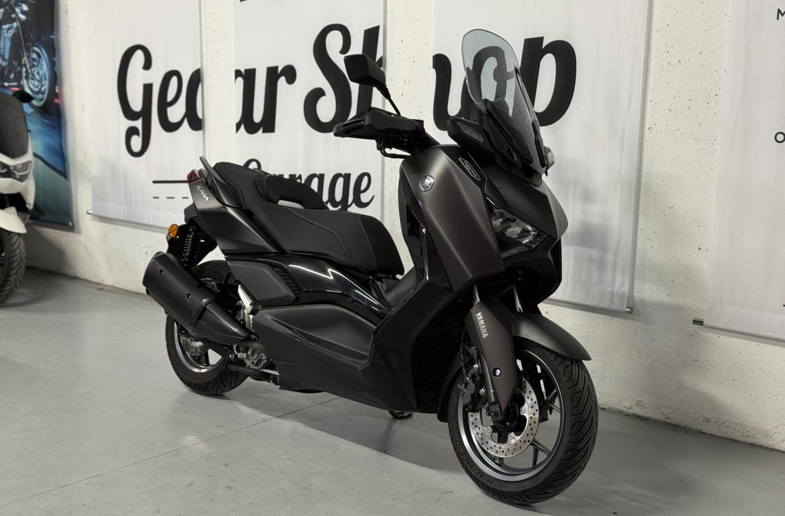 Yamaha XMAX 300 Tech MAX