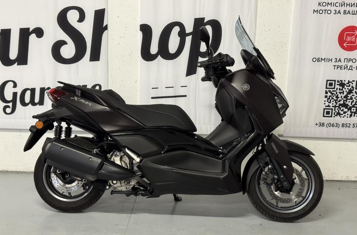Yamaha XMAX 300 Tech MAX