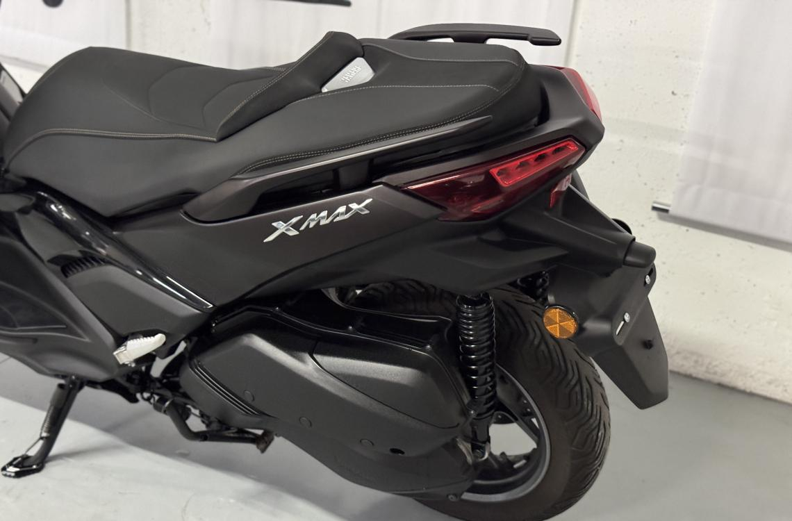Yamaha XMAX 300 Tech MAX