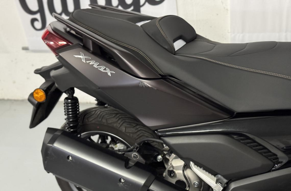 Yamaha XMAX 300 Tech MAX