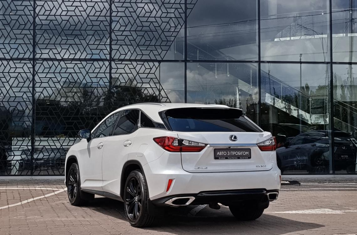 Придбати Lexus RX300
