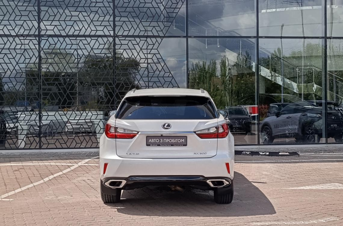 Придбати Lexus RX300