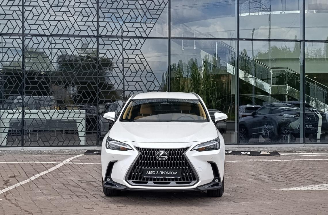 Придбати Lexus NX350h
