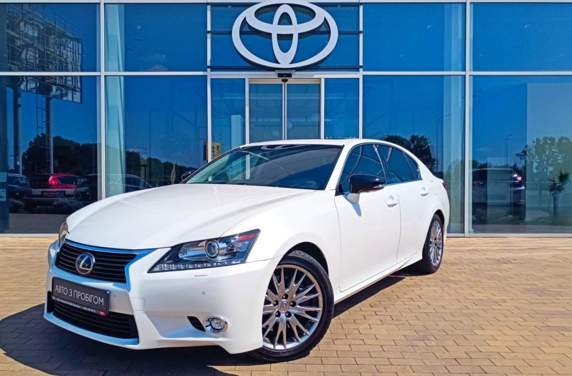 Придбати Lexus GS 350