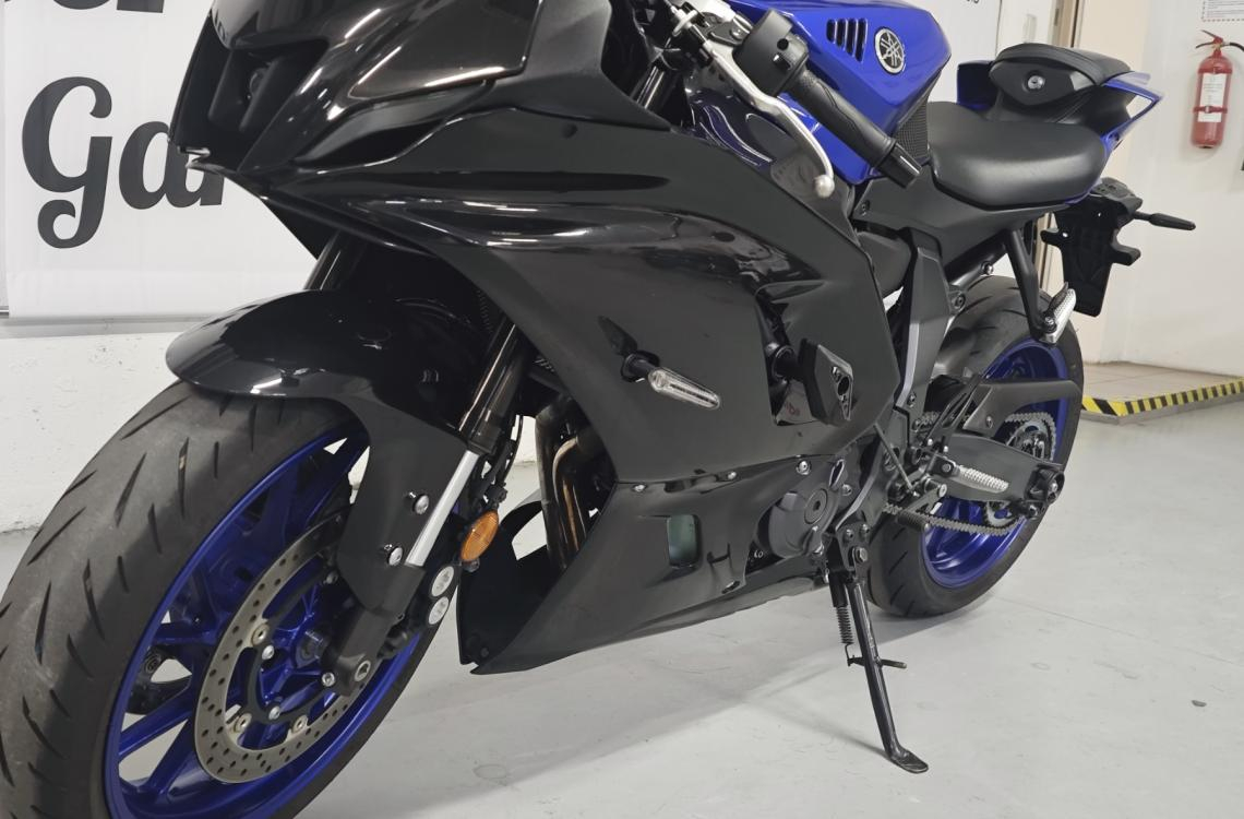 Yamaha YZF-R7