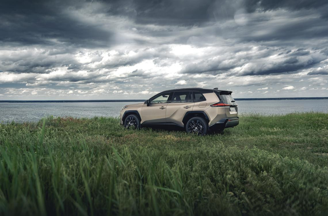Toyota RAV4 гібрид