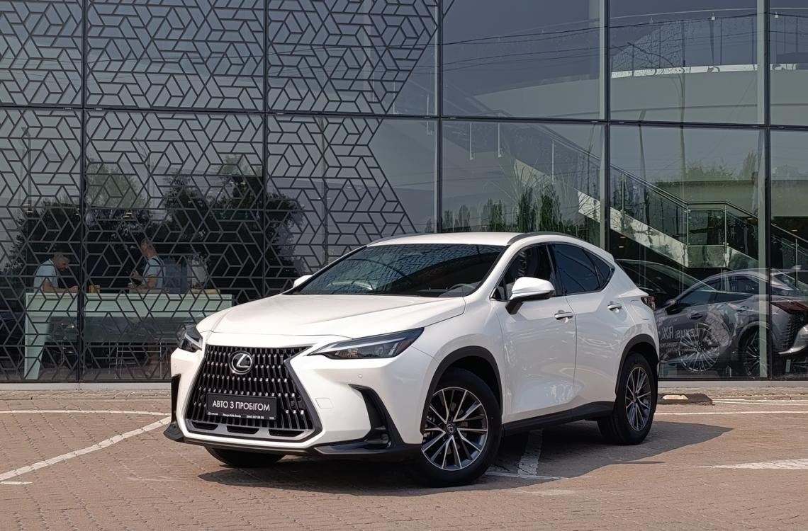 Купить Lexus NX200
