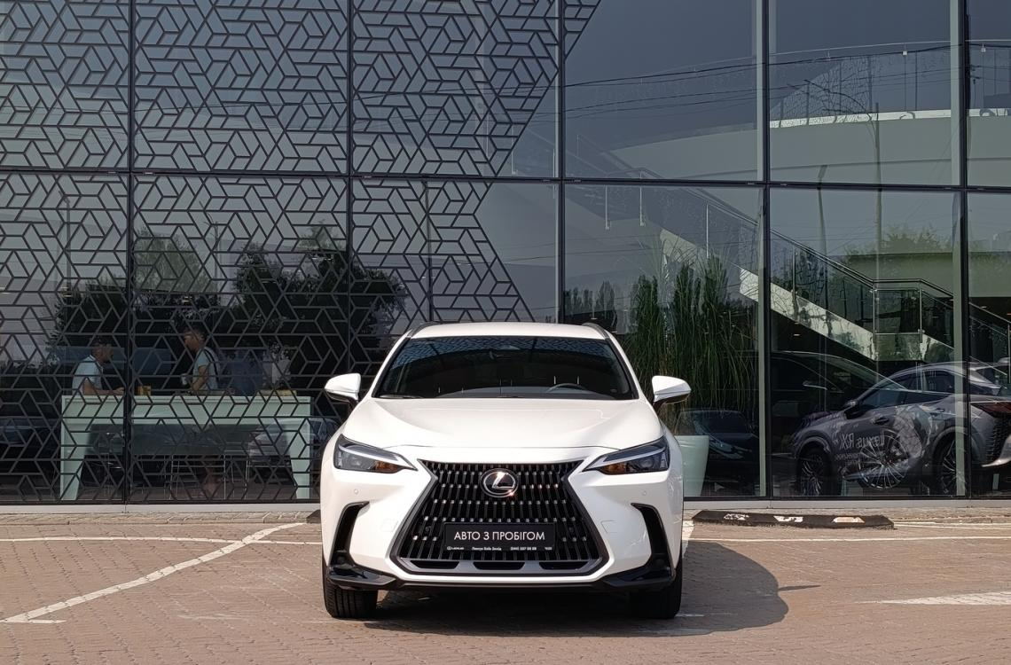 Купить Lexus NX200