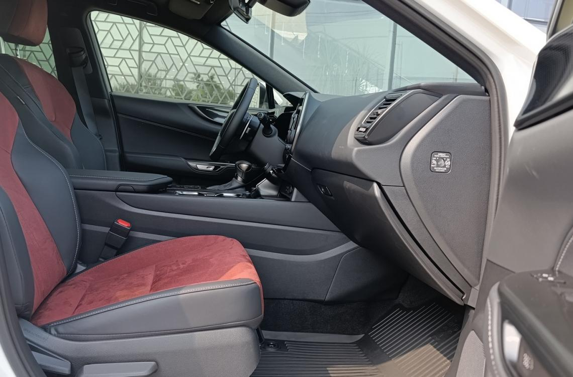 Купить Lexus NX200