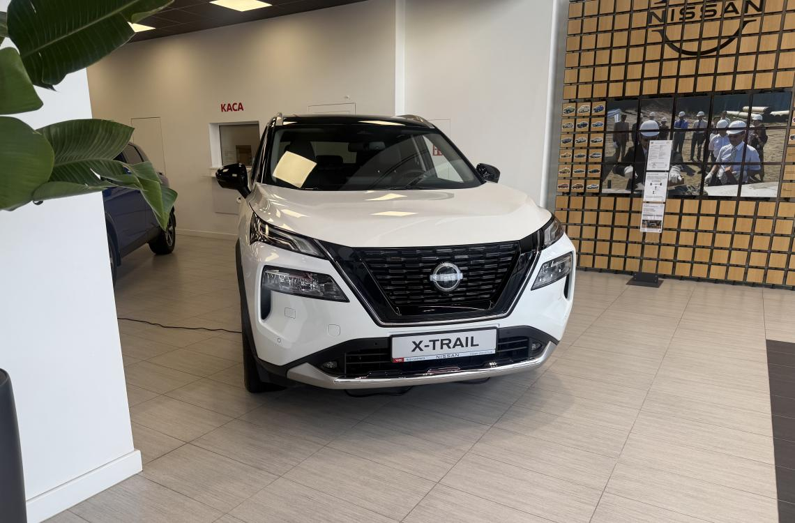 Nissan X-TRAIL