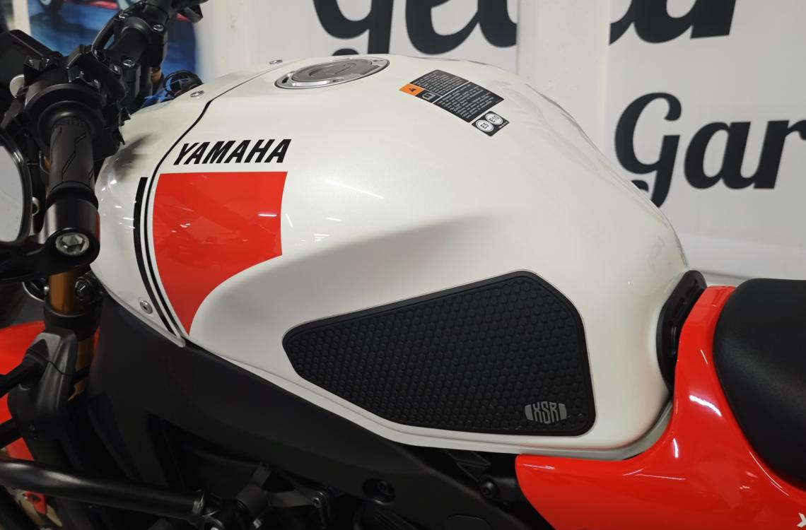 Yamaha XSR900