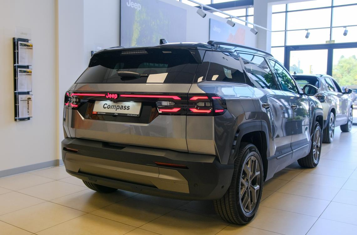 Jeep Compass First Edition