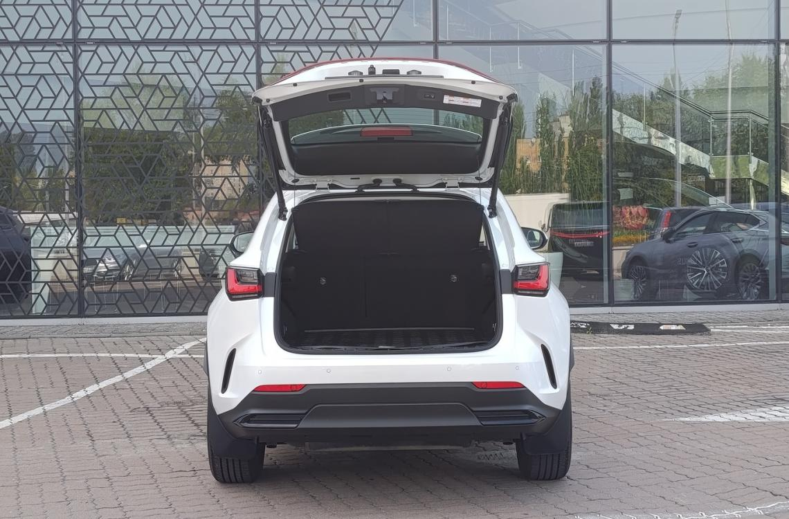 Придбати Lexus NX250