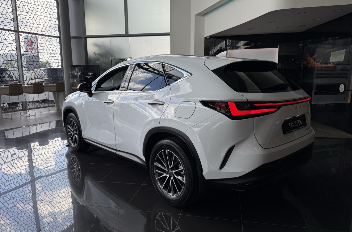 Lexus NX350h Executive+