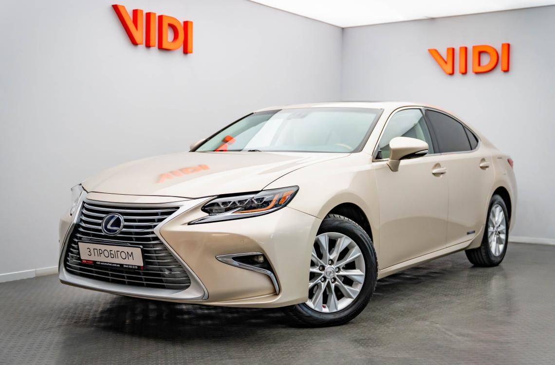 Купить Lexus ES