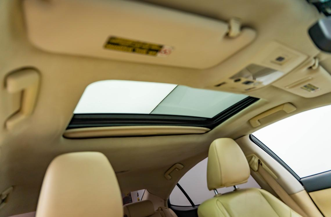 Купить Lexus ES